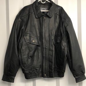 St. John’s Bay Genuine Leather Bomber Jacket XLT